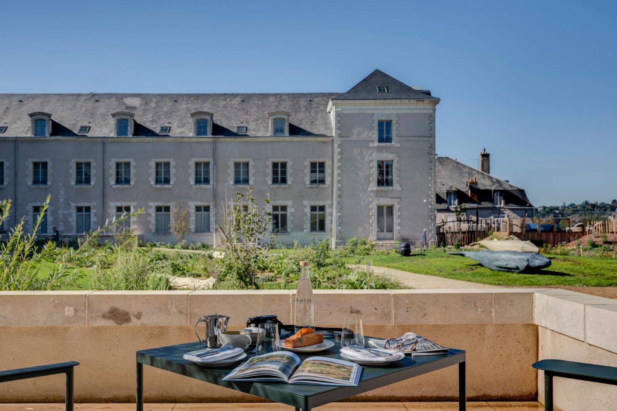 Hotel Fleur De Loire Blois Exterior foto